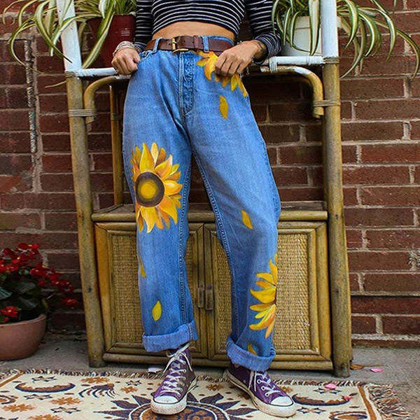 Sunflowers Mom Jeans - Trendy Y2K Outfits for Women & Girls